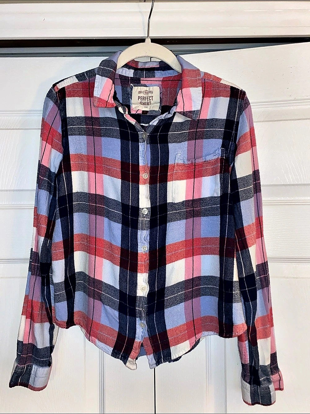 SO Perfect Shirt Perfect Plaid Button Down in light Blue, dark blue & pInk